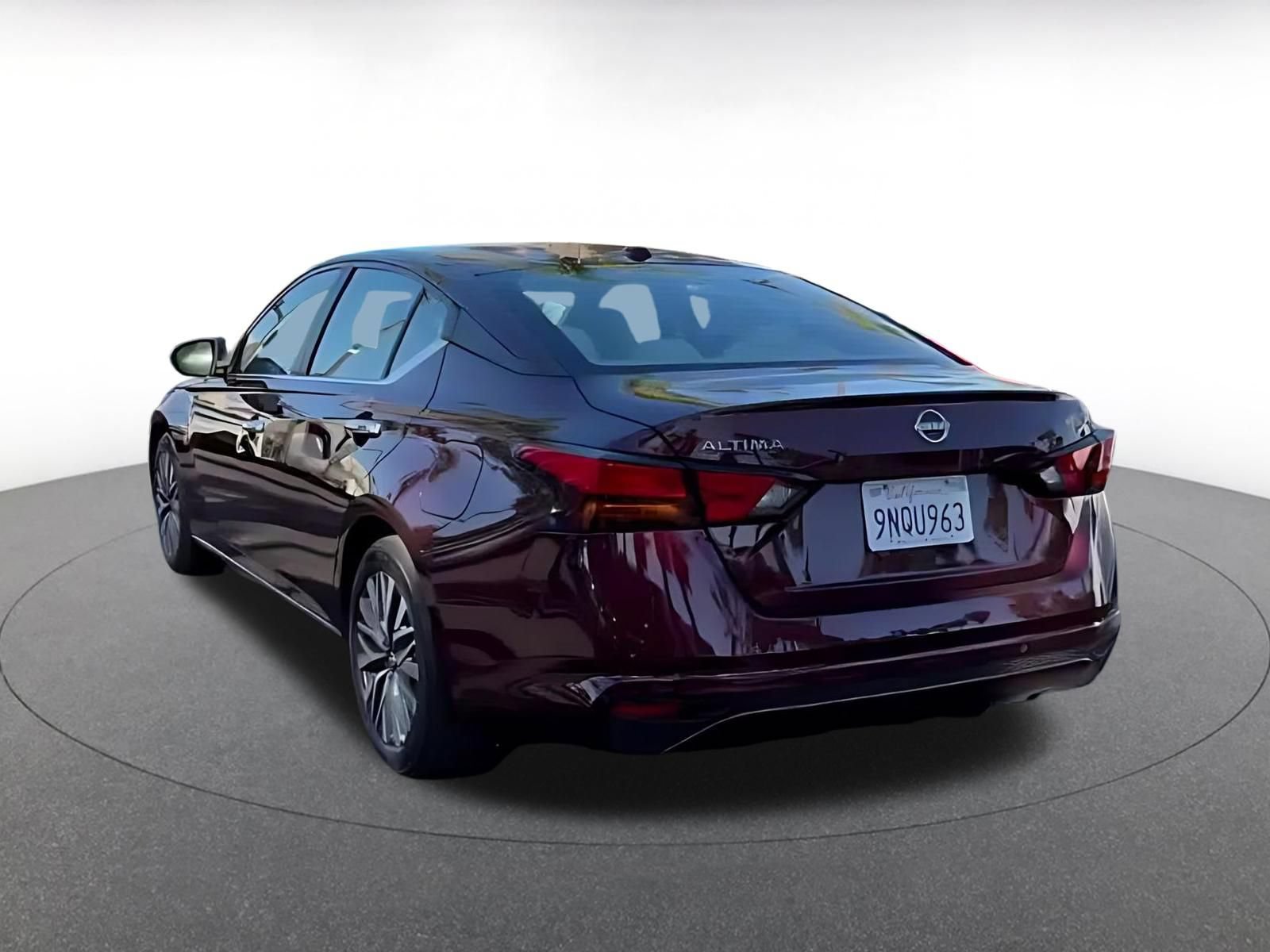 Thumbnail: 2025 Nissan Altima - 10