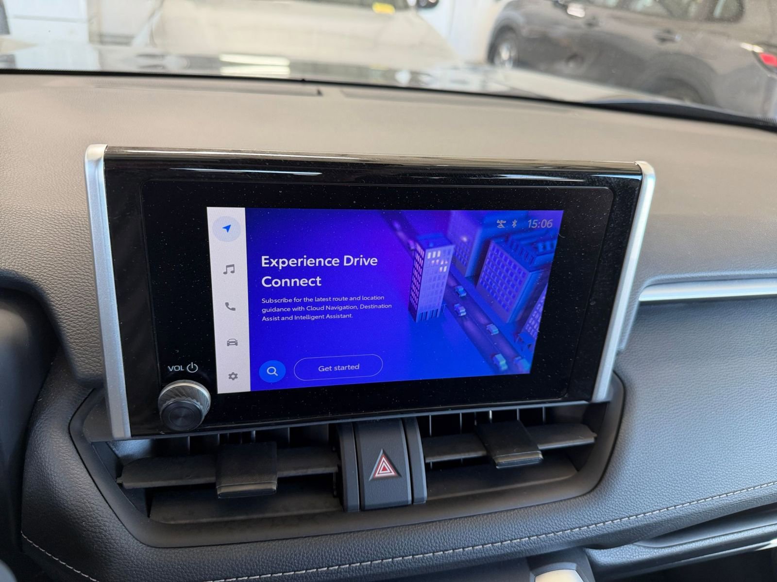 Thumbnail: 2025 Toyota RAV4 - 21