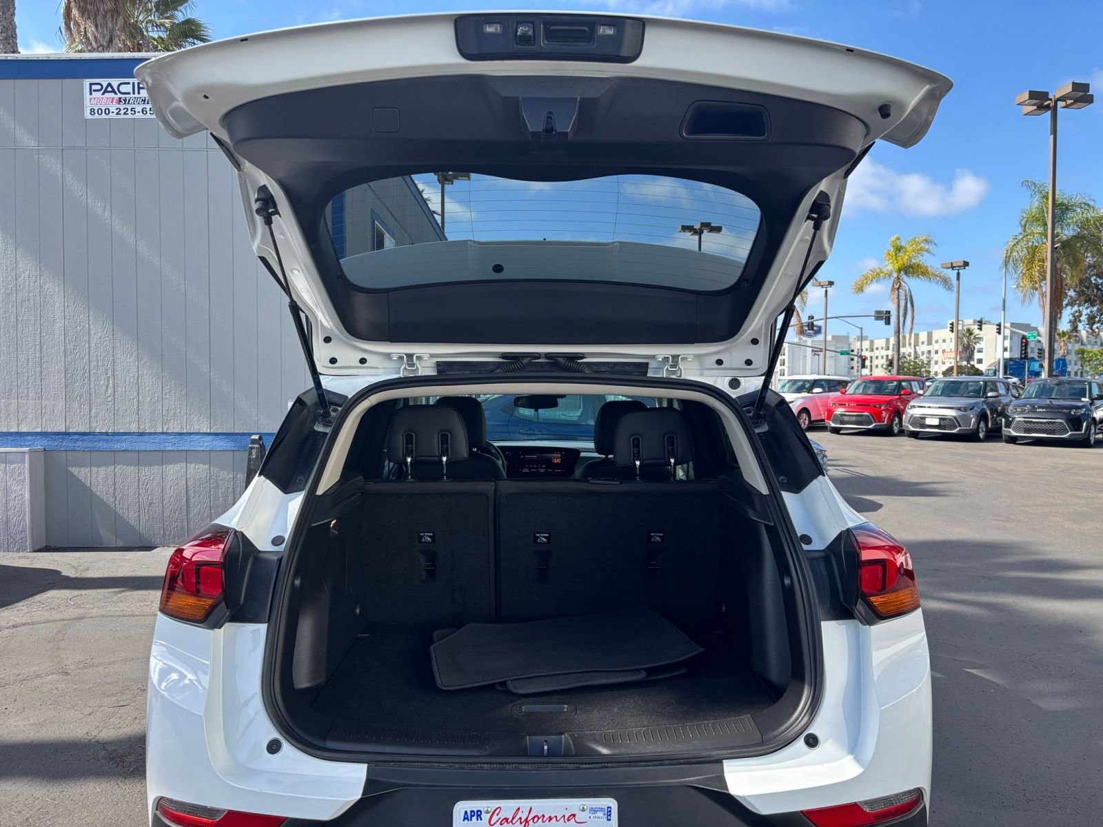 Thumbnail: 2025 Buick Encore GX - 30