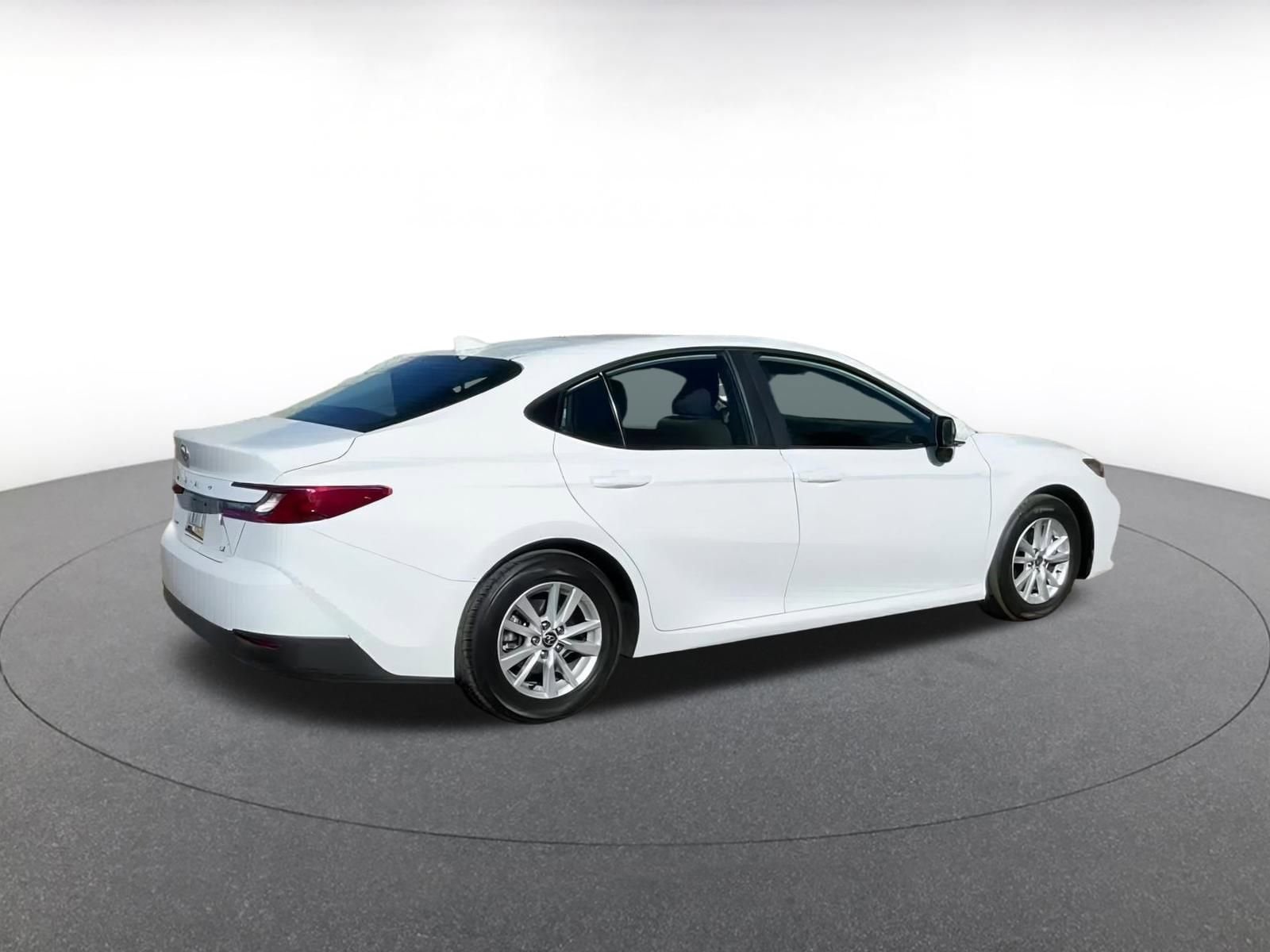 Thumbnail: 2025 Toyota Camry - 14