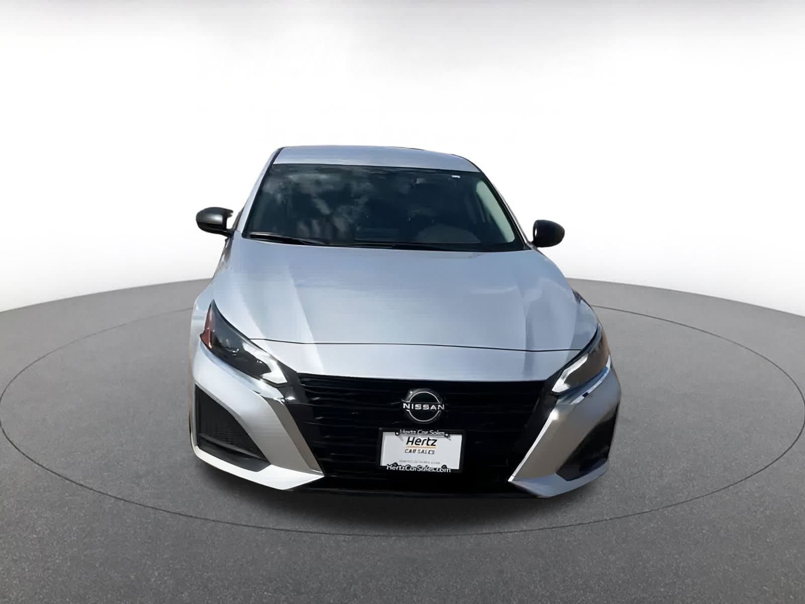 Thumbnail: 2024 Nissan Altima - 4
