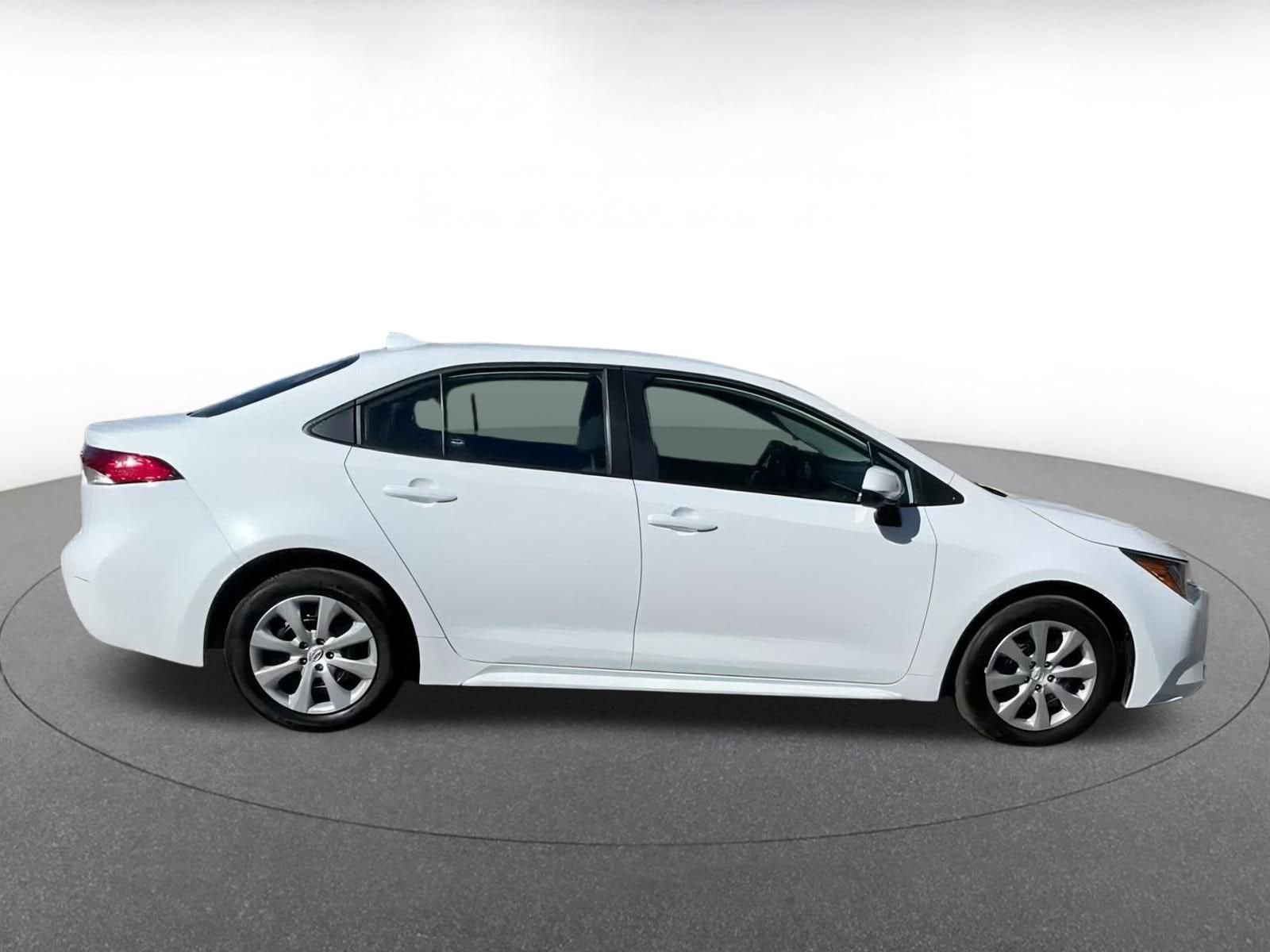 Thumbnail: 2025 Toyota Corolla - 15