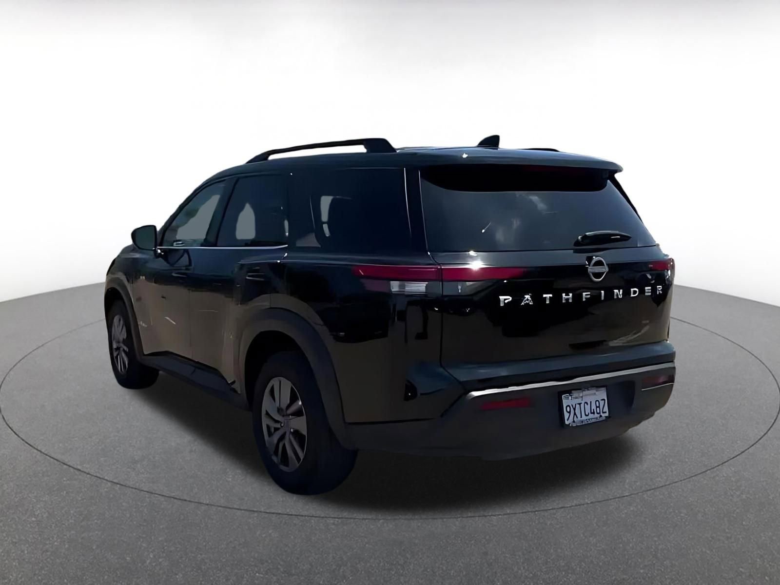 Thumbnail: 2025 Nissan Pathfinder - 11