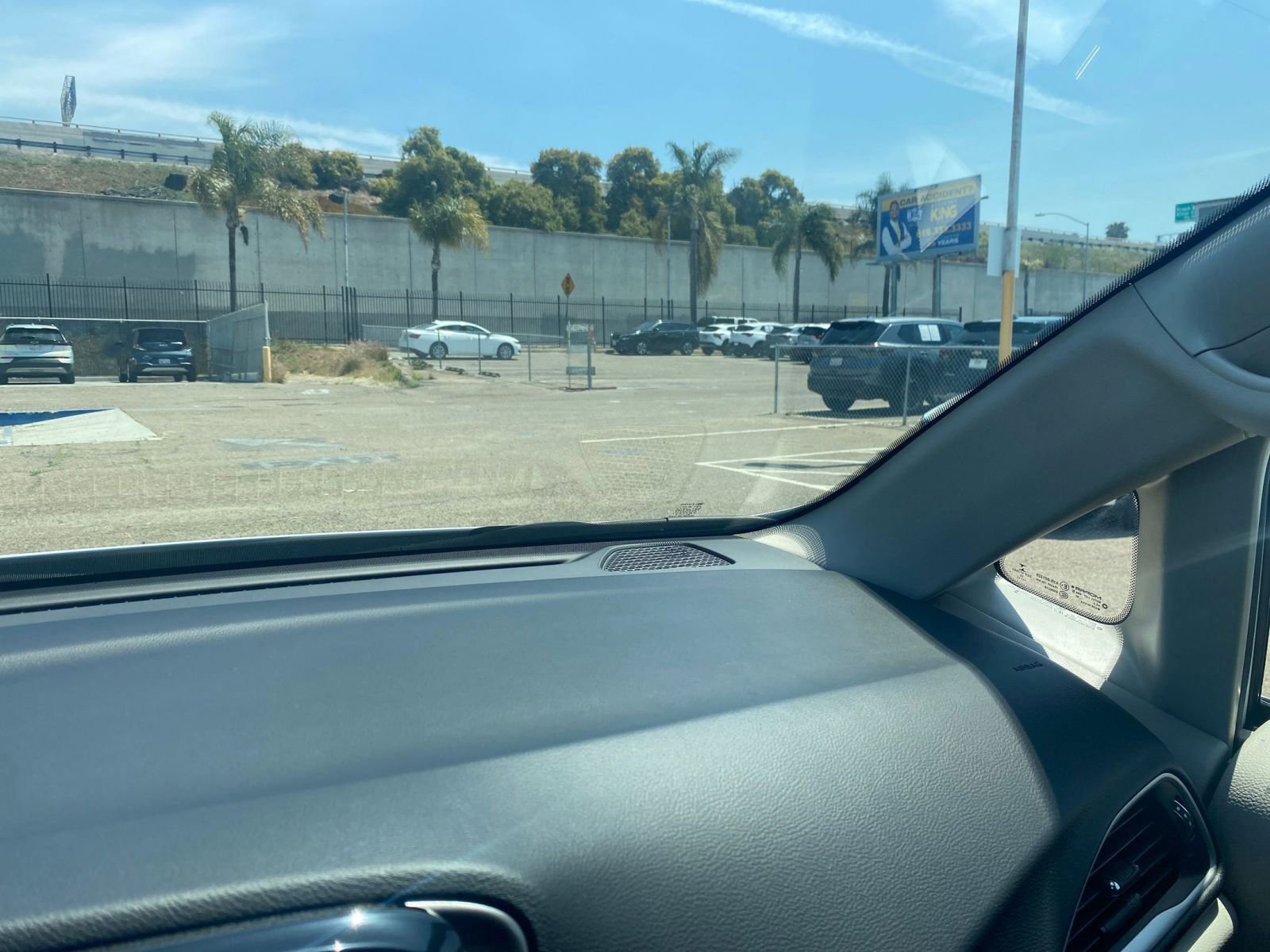 Thumbnail: 2023 Chrysler Pacifica - 34