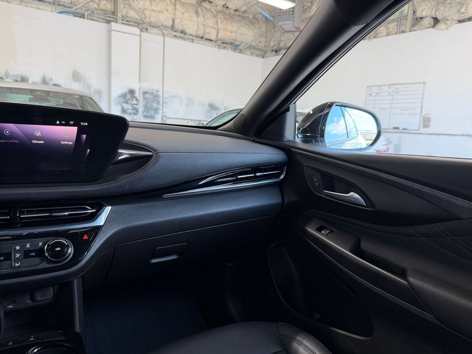 Thumbnail: 2025 Buick Envista - 33