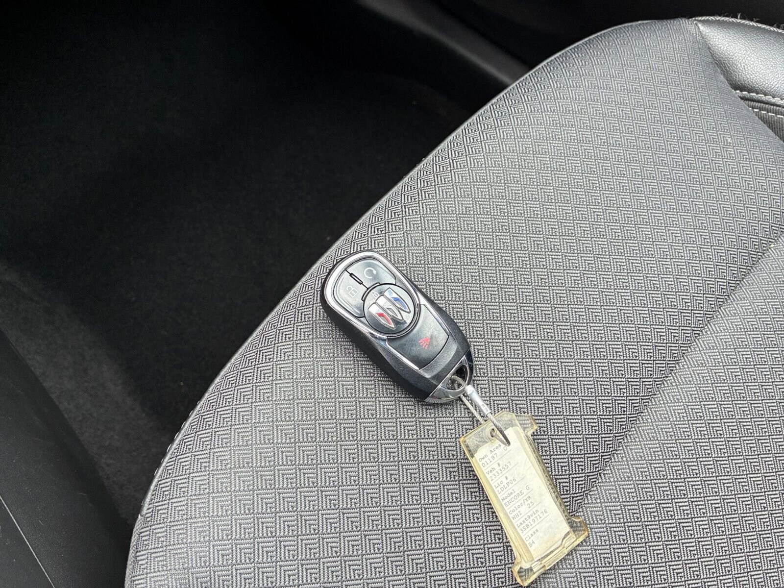 Thumbnail: 2025 Buick Encore GX - 21