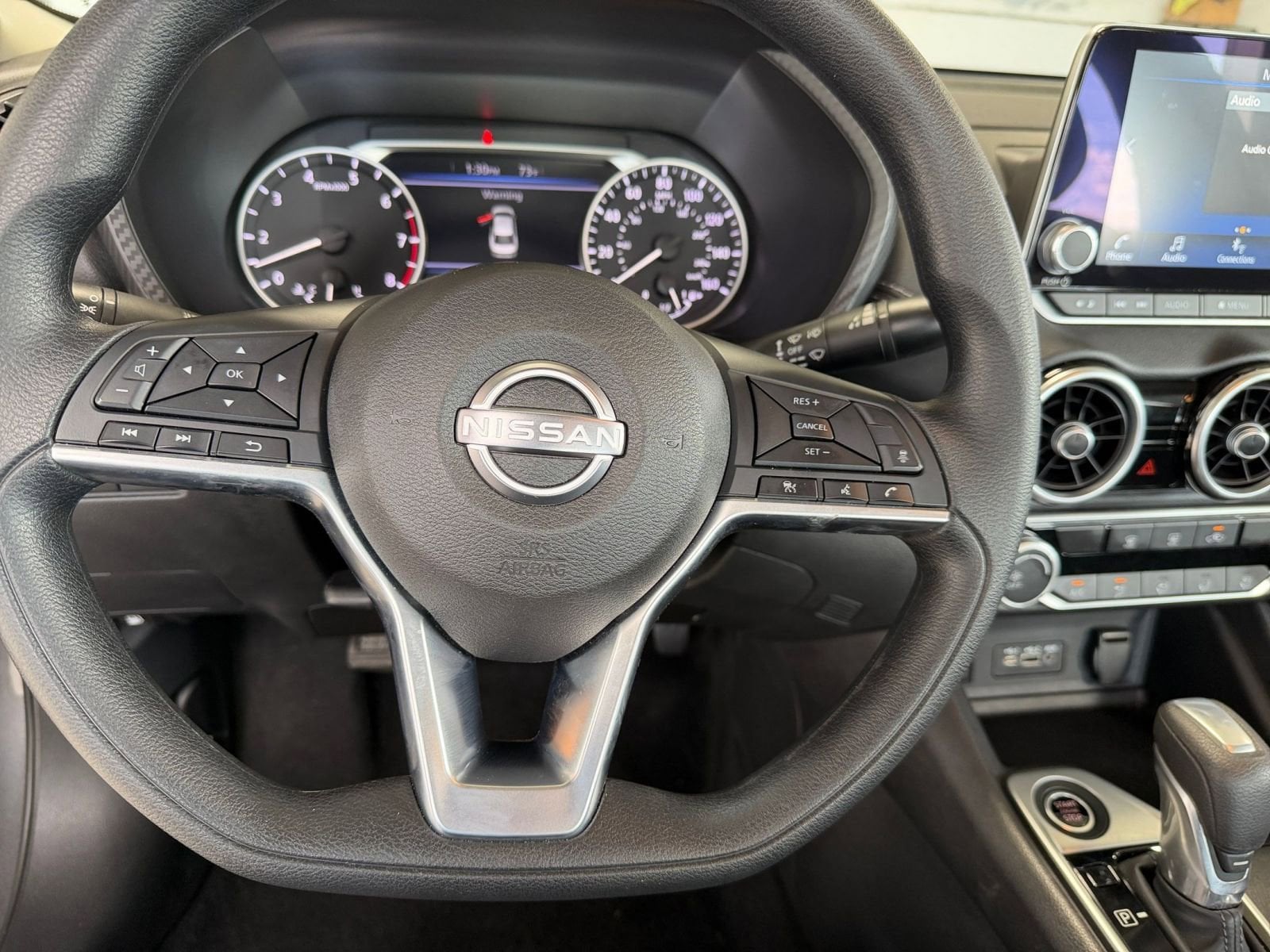 Thumbnail: 2025 Nissan Sentra - 25