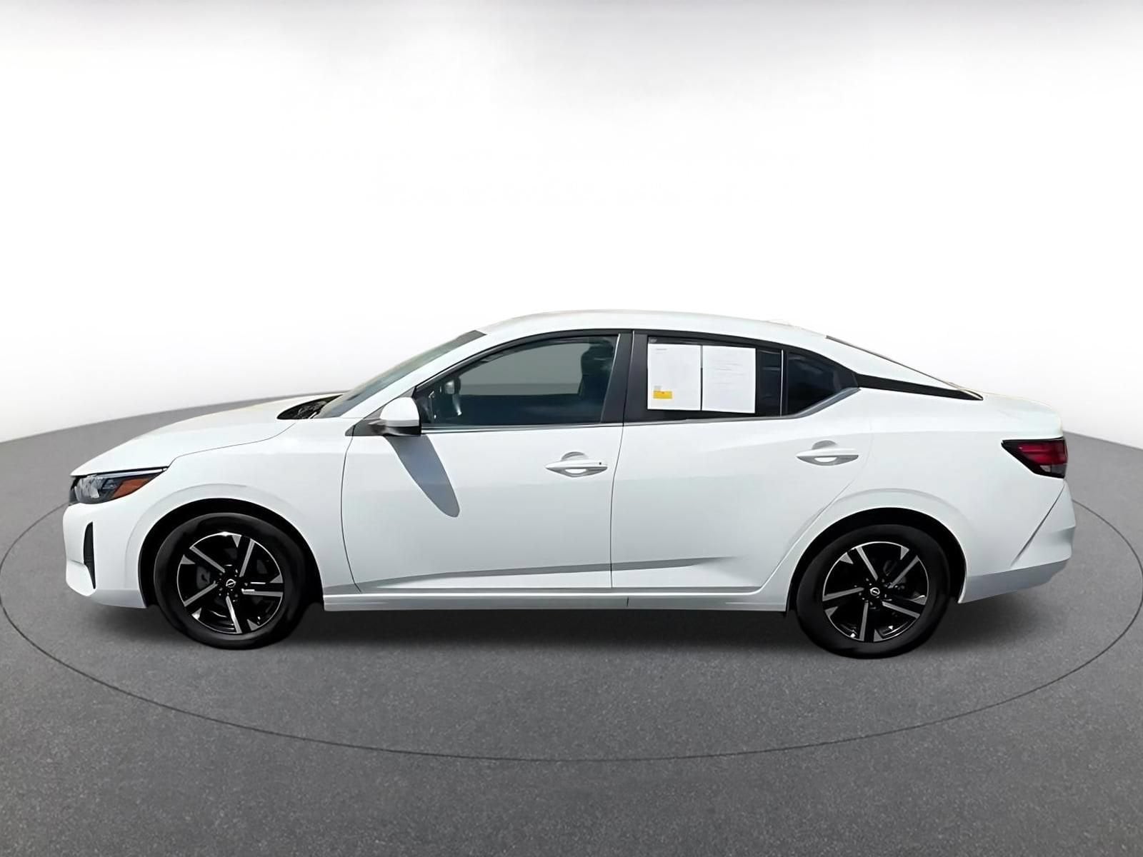 Thumbnail: 2025 Nissan Sentra - 8