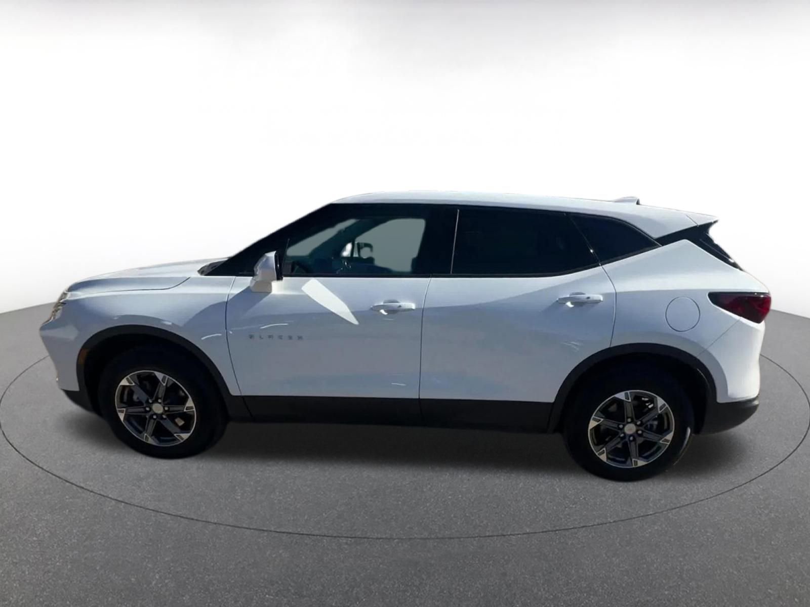 Thumbnail: 2025 Chevrolet Blazer - 9