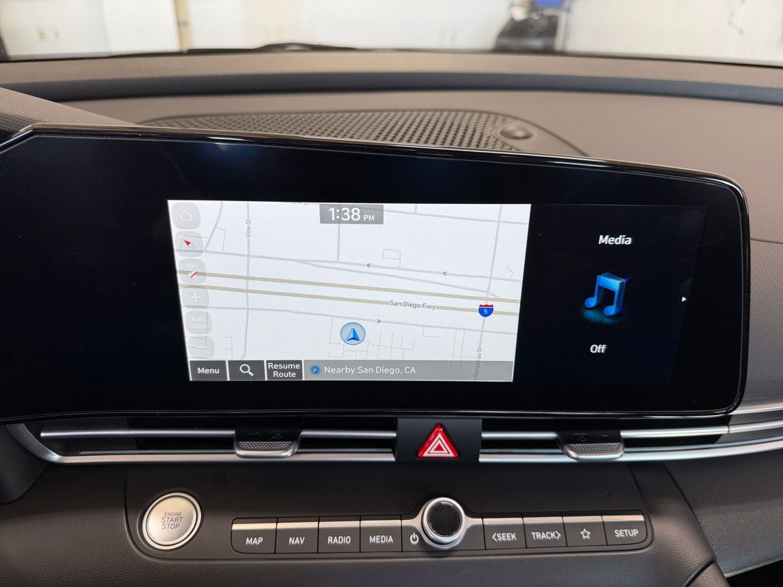 Thumbnail: 2025 Hyundai Elantra - 20