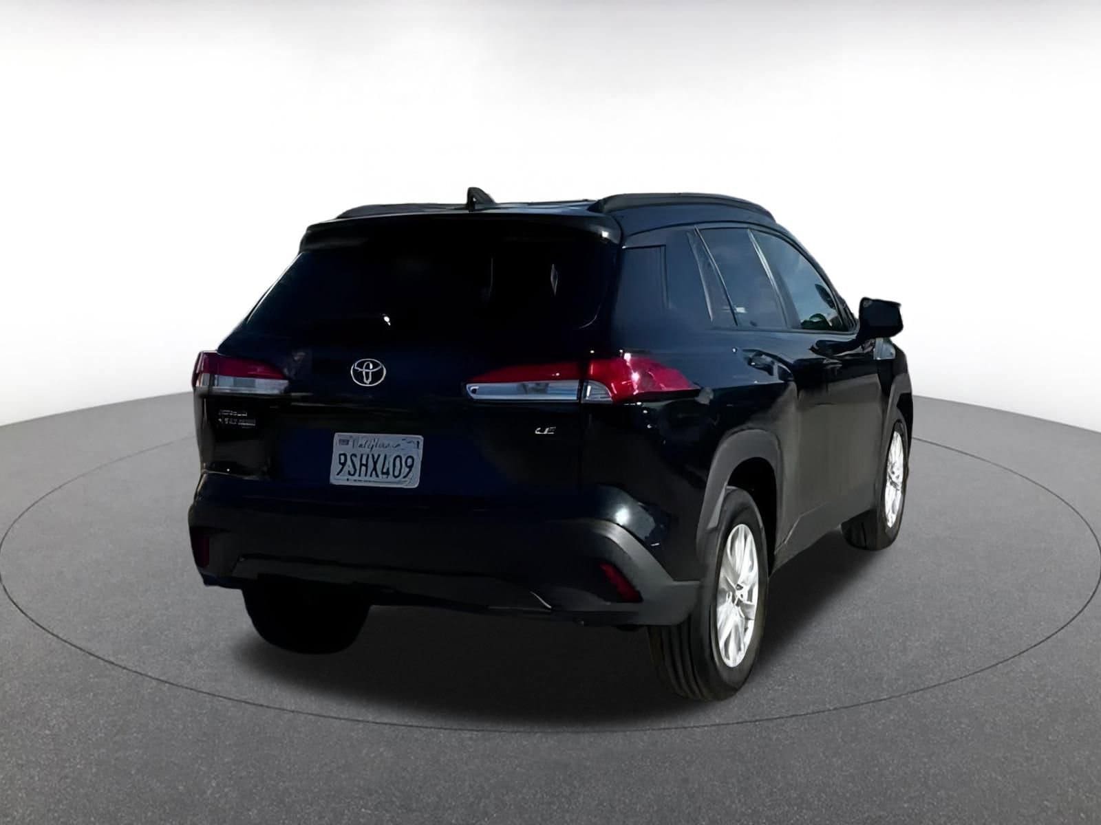 Thumbnail: 2025 Toyota Corolla Cross - 12