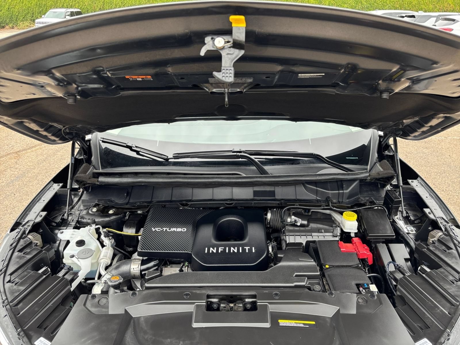Thumbnail: 2026 INFINITI QX60 - 32