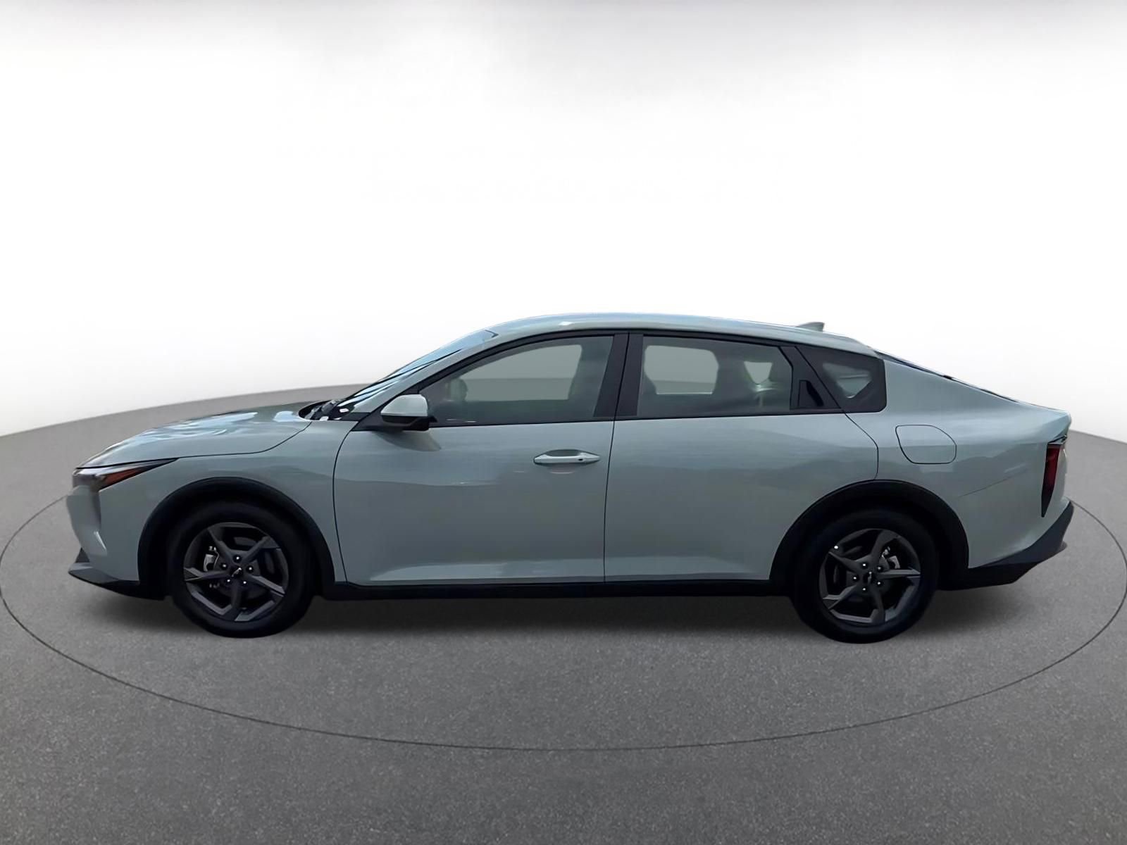 Thumbnail: 2025 Kia K4 - 9
