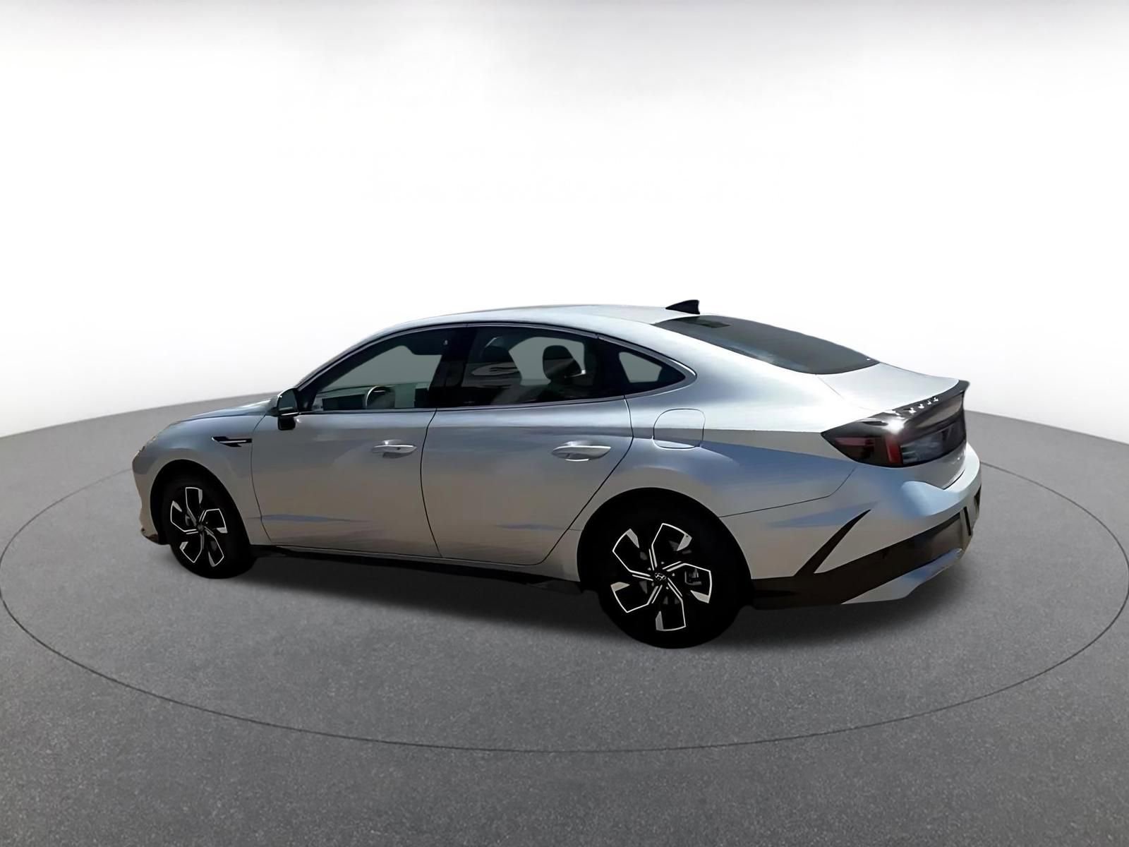 Thumbnail: 2025 Hyundai Sonata - 14