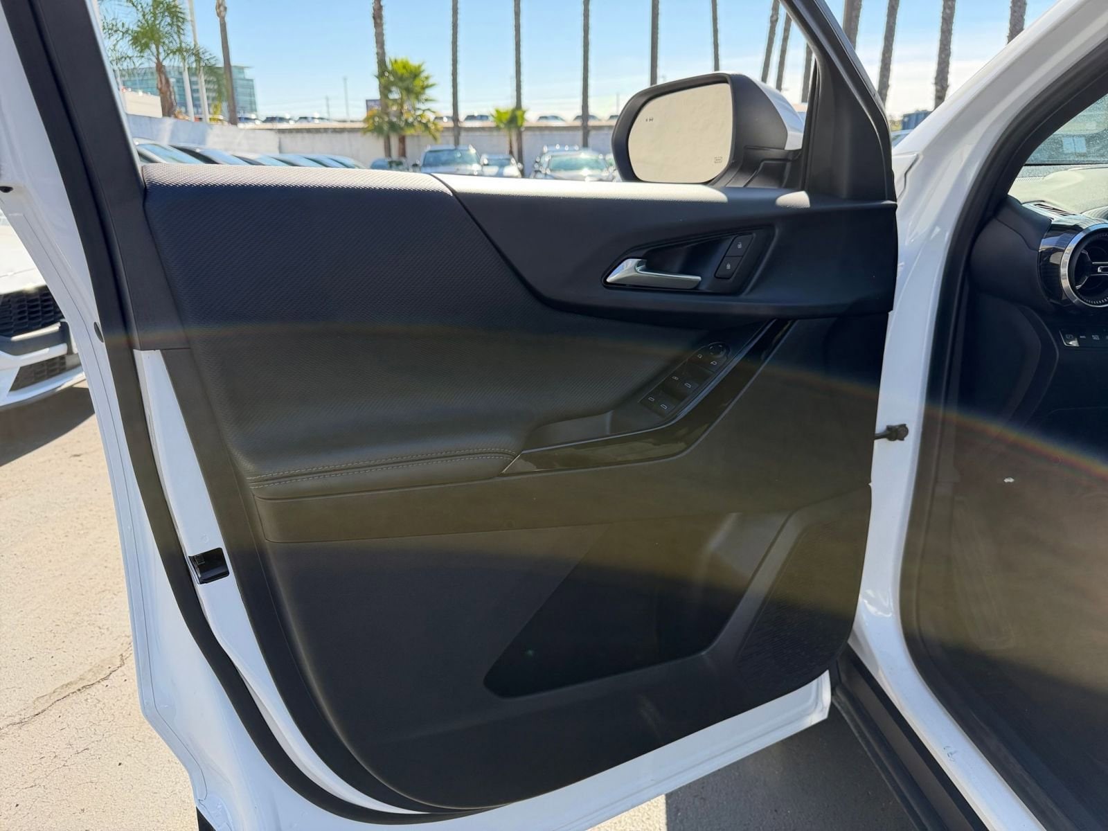 Thumbnail: 2025 Chevrolet Equinox - 20