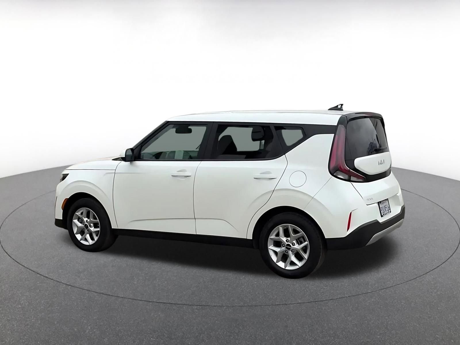 Thumbnail: 2025 Kia Soul - 10