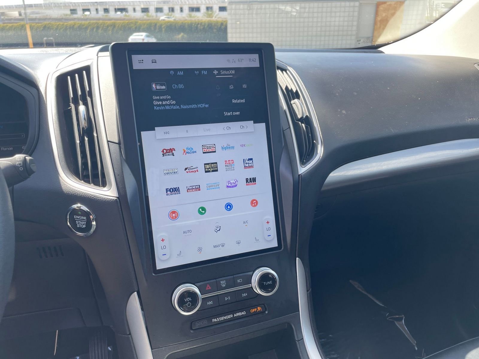 Thumbnail: 2024 Ford Edge - 21