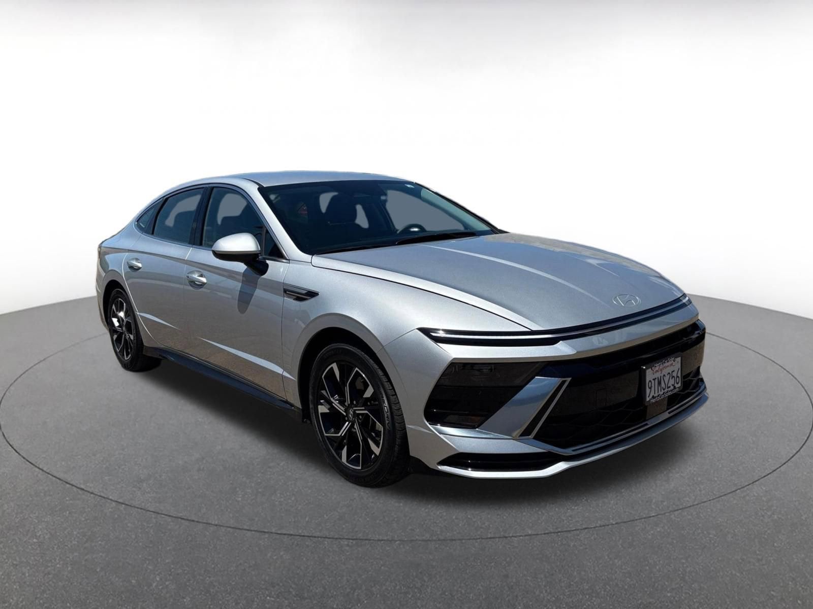Thumbnail: 2025 Hyundai Sonata - 1