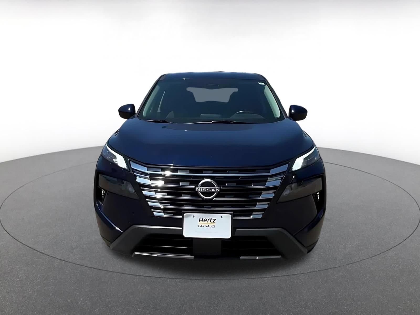 Thumbnail: 2025 Nissan Rogue - 4