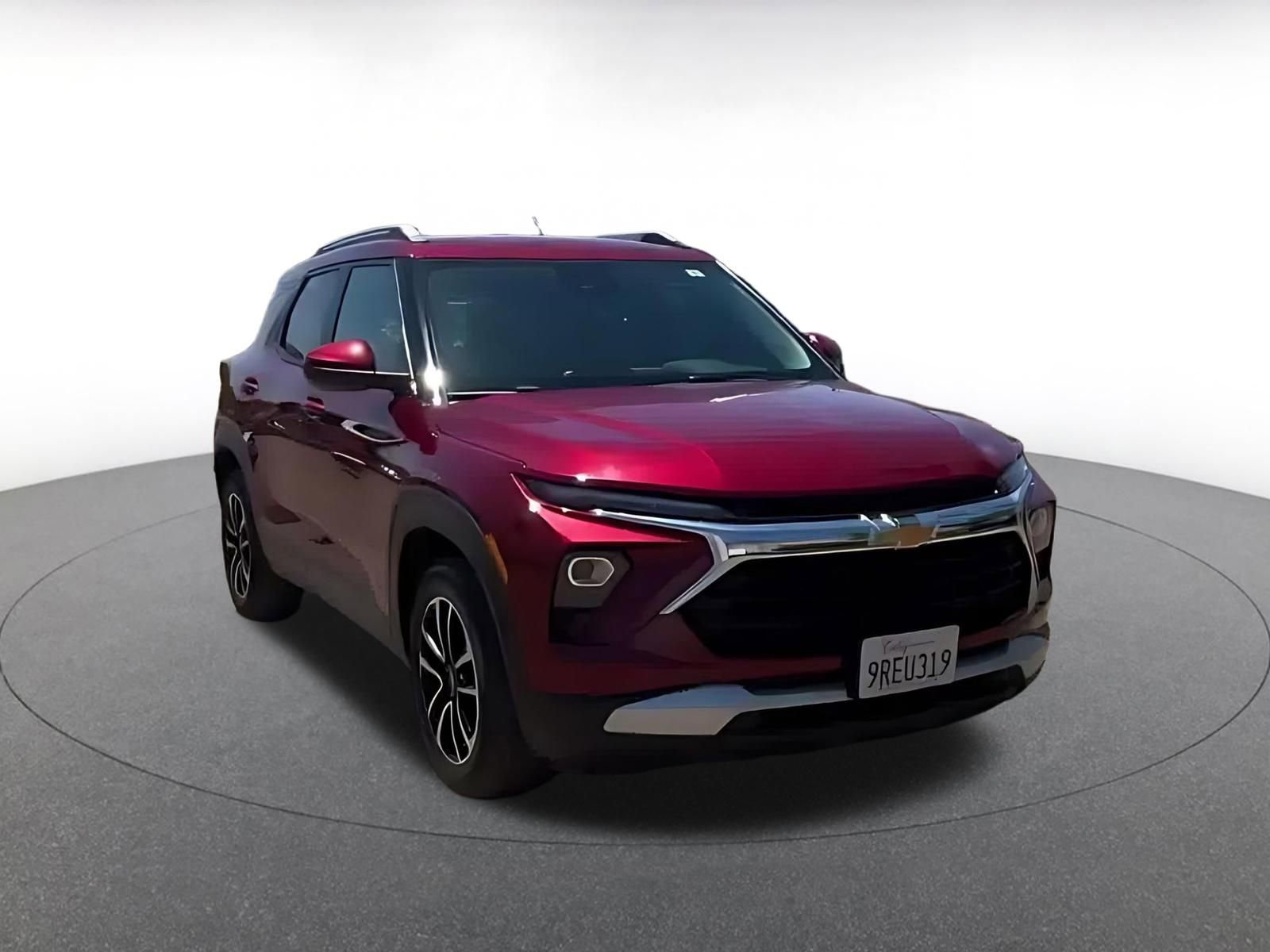 Thumbnail: 2025 Chevrolet TrailBlazer - 14