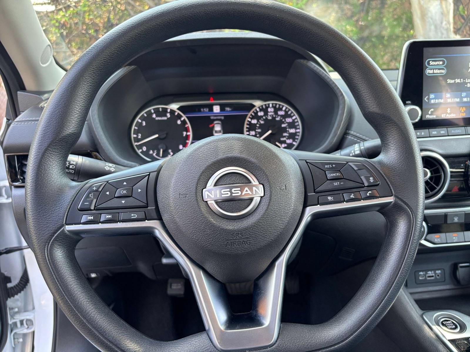 Thumbnail: 2025 Nissan Sentra - 25