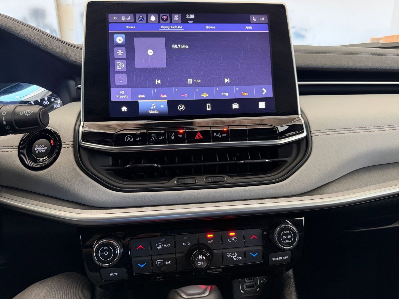 Thumbnail: 2025 Jeep Compass - 18