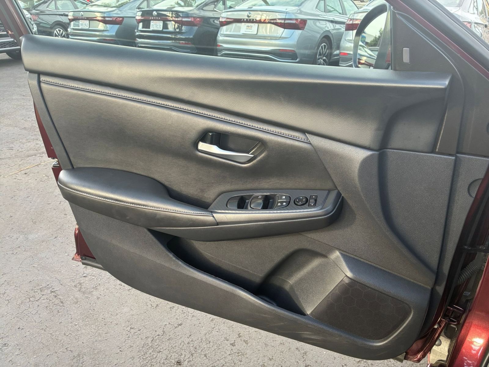 Thumbnail: 2025 Nissan Sentra - 18