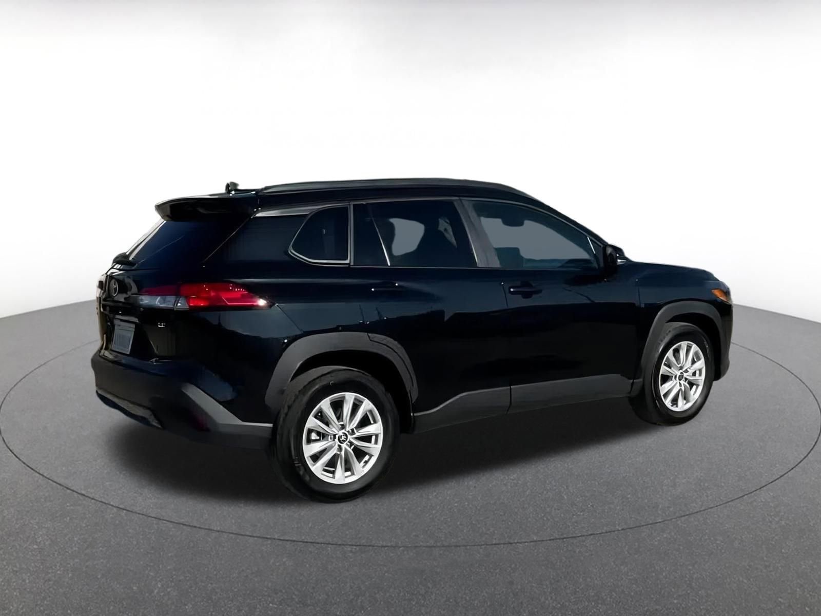 Thumbnail: 2025 Toyota Corolla Cross - 14