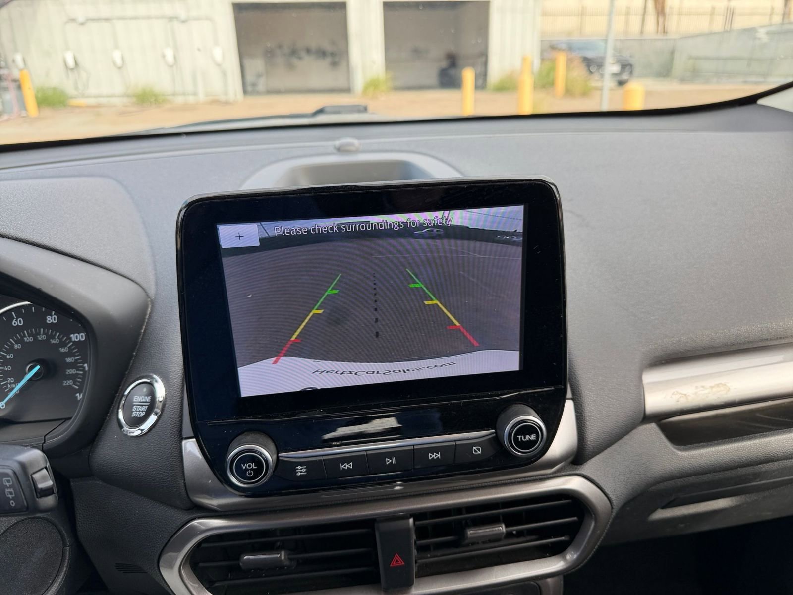 Thumbnail: 2021 Ford EcoSport - 17