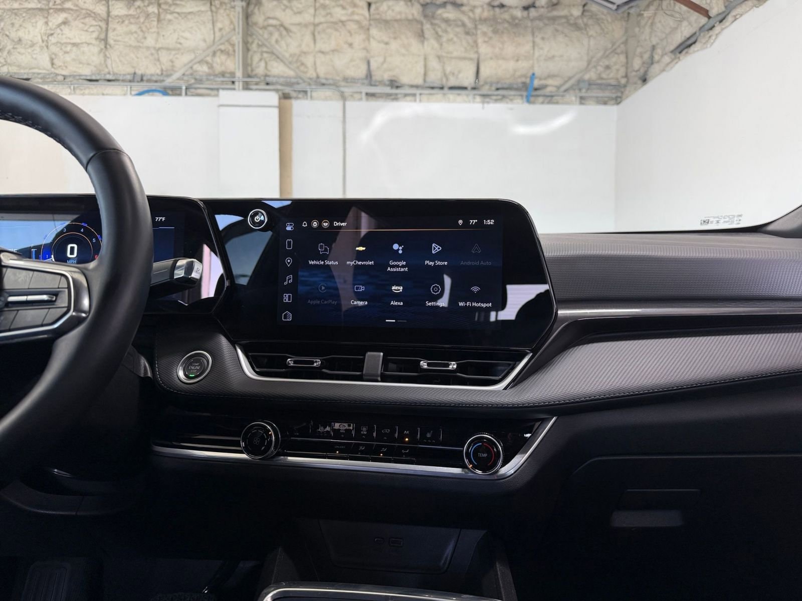 Thumbnail: 2025 Chevrolet Equinox - 18