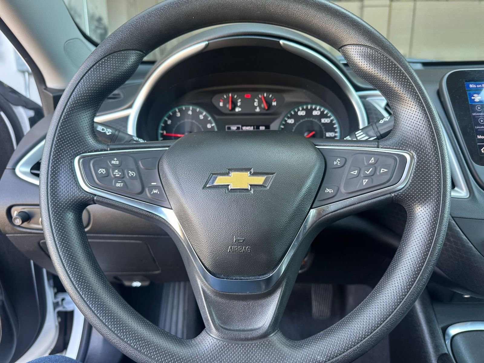 Thumbnail: 2024 Chevrolet Malibu - 28
