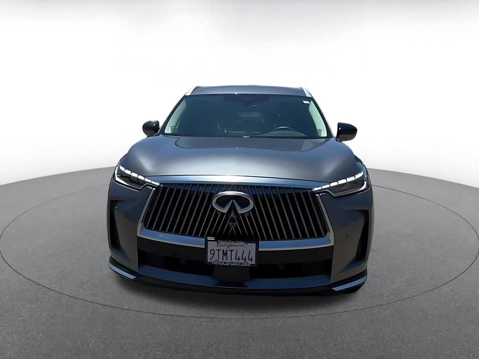Thumbnail: 2026 INFINITI QX60 - 4