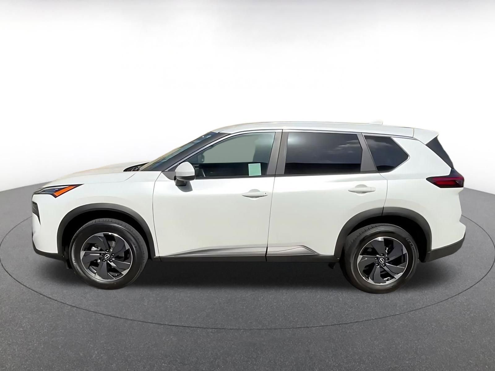 Thumbnail: 2025 Nissan Rogue - 9