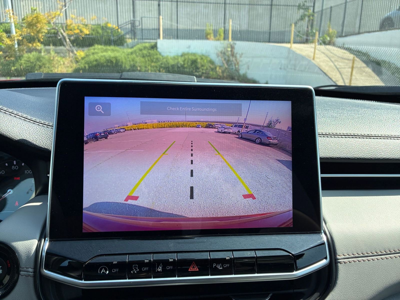 Thumbnail: 2025 Jeep Compass - 24