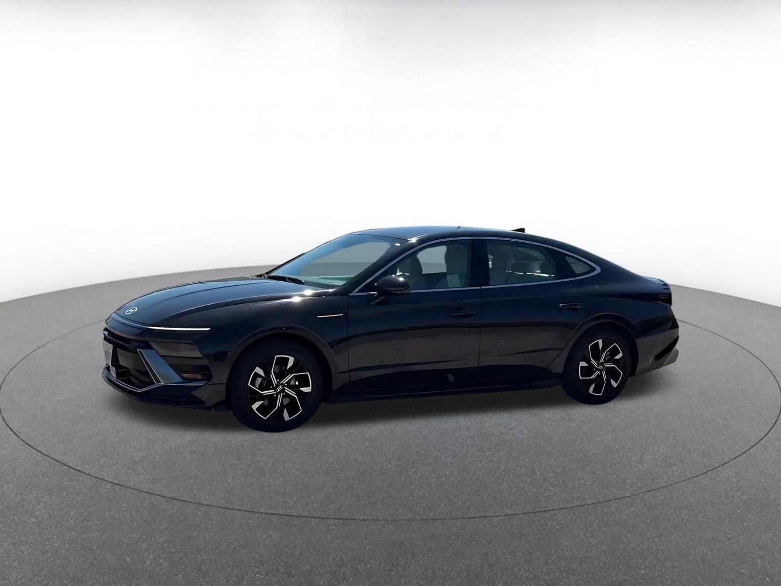 Thumbnail: 2025 Hyundai Sonata - 8