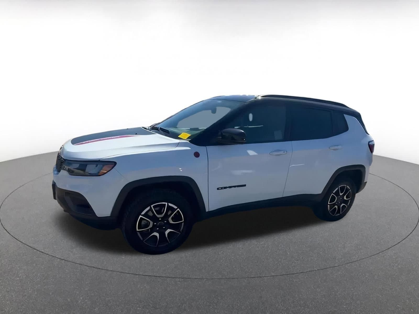 Thumbnail: 2025 Jeep Compass - 8