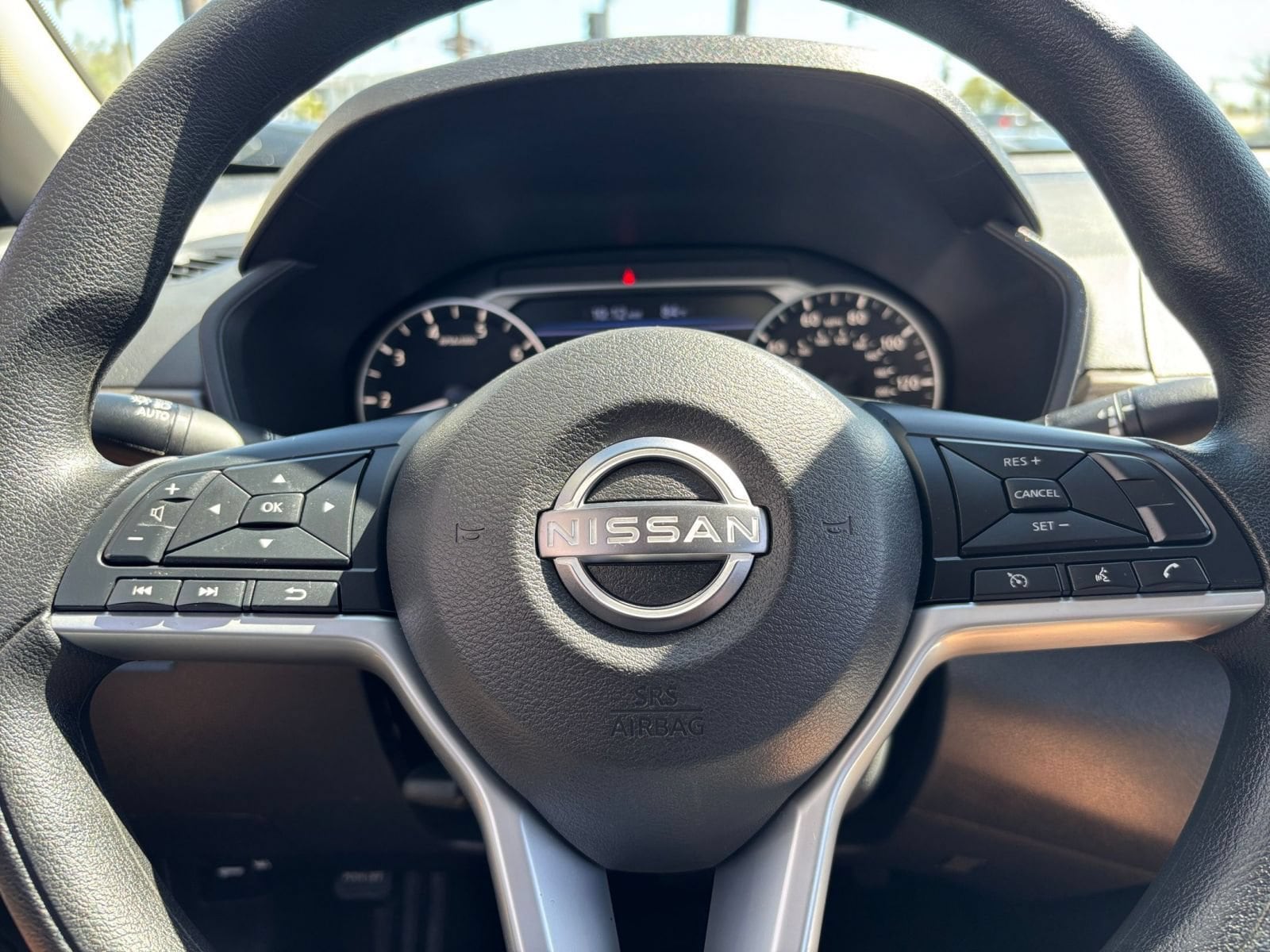Thumbnail: 2025 Nissan Altima - 27