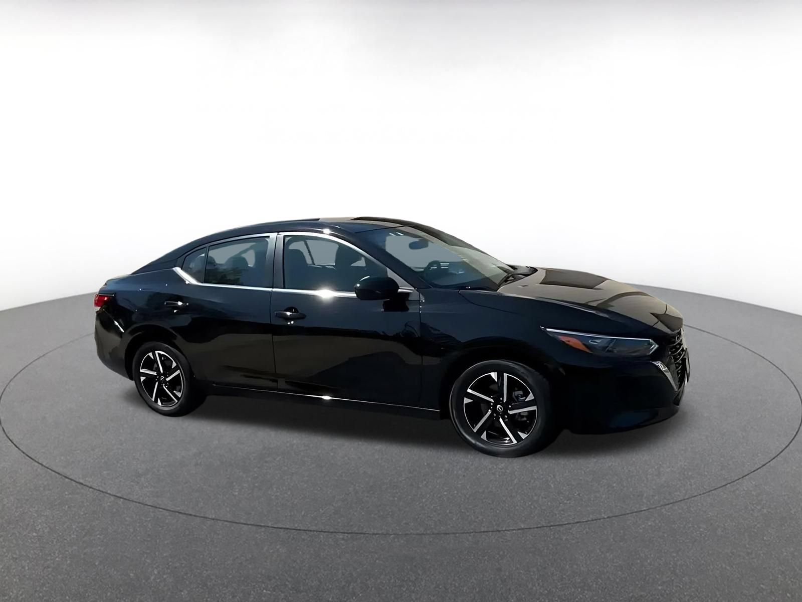 Thumbnail: 2025 Nissan Sentra - 2