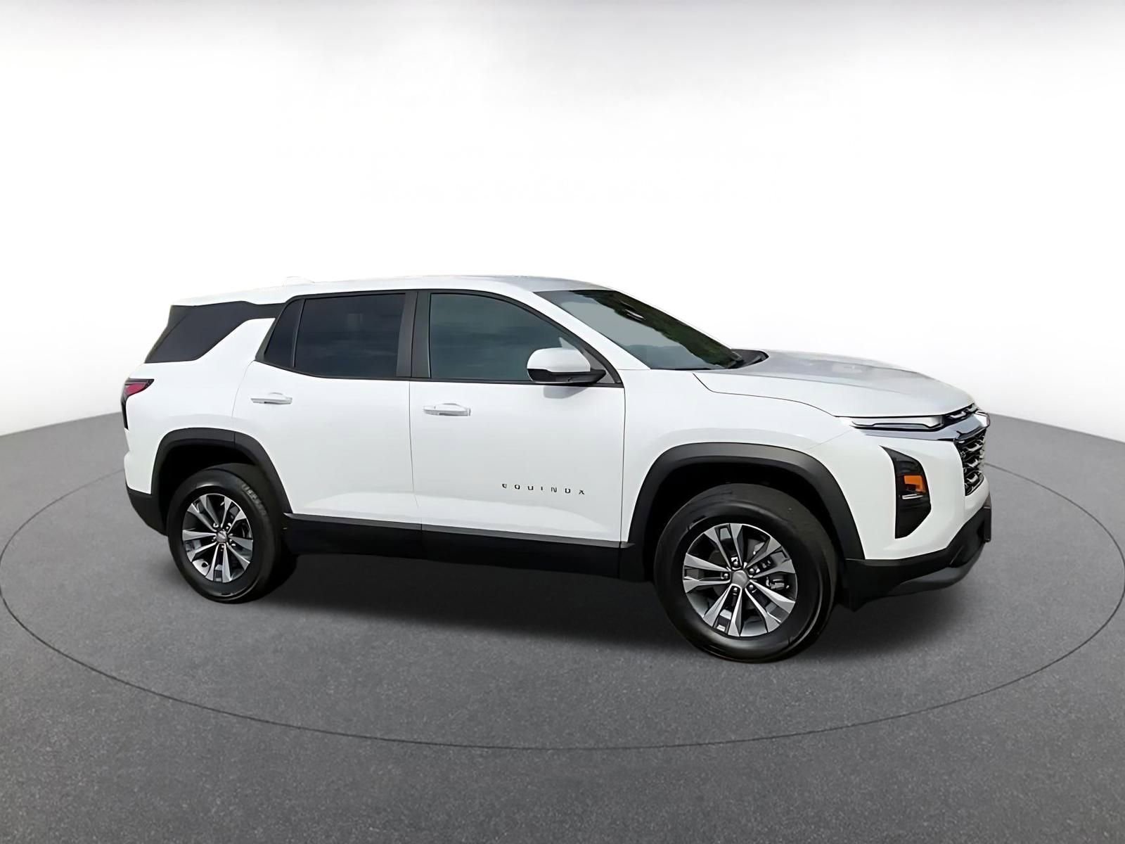 Thumbnail: 2025 Chevrolet Equinox - 2