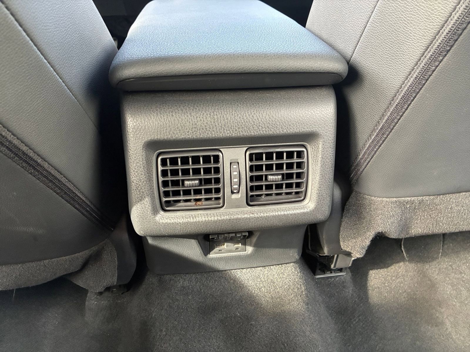 Thumbnail: 2025 Toyota Camry - 23