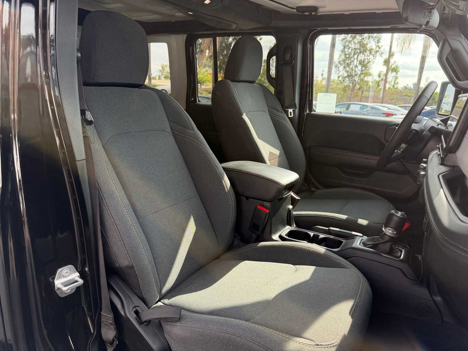 Thumbnail: 2025 Jeep Wrangler - 35