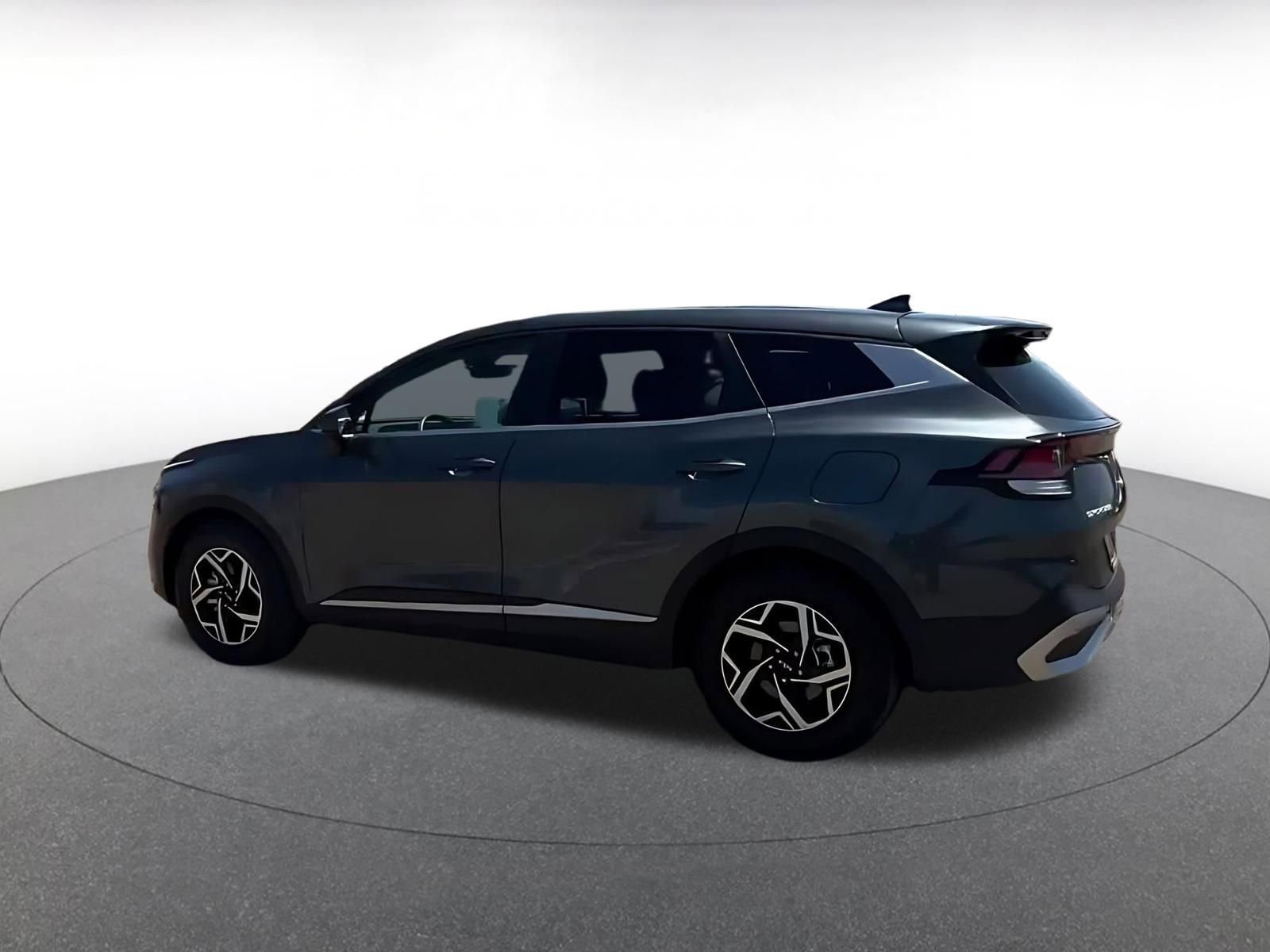 Thumbnail: 2025 Kia Sportage - 10
