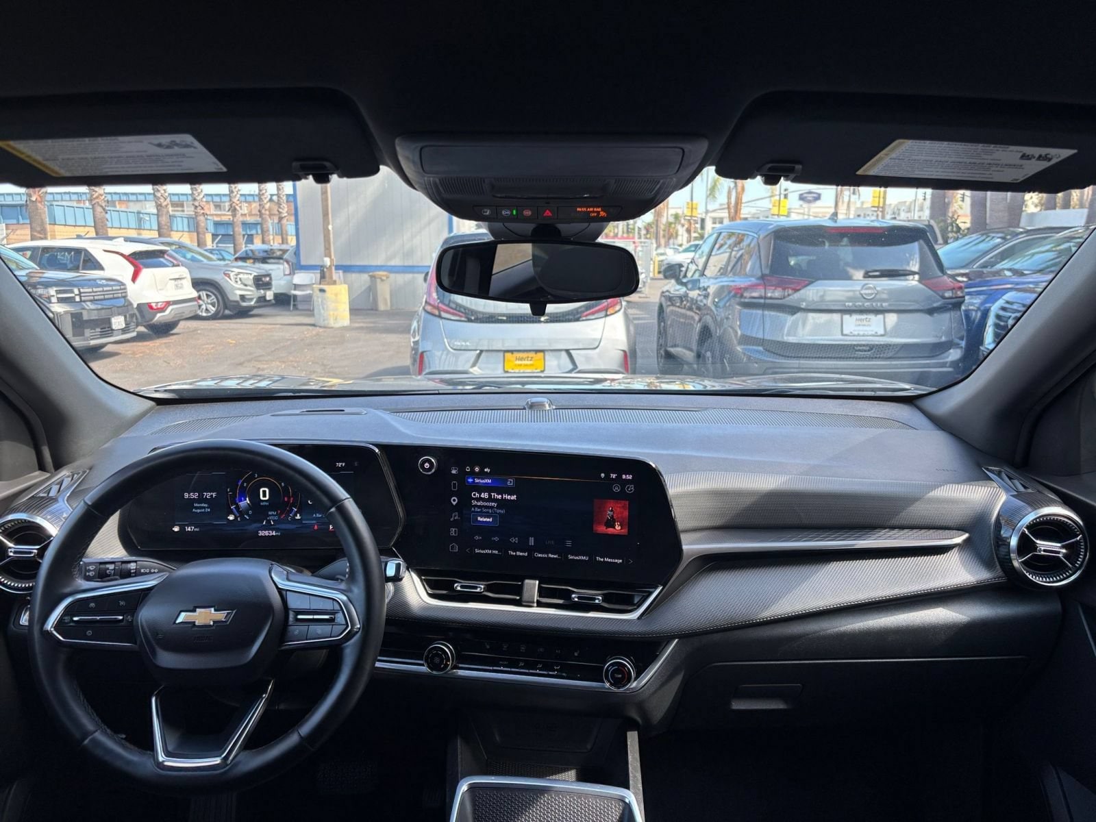 Thumbnail: 2025 Chevrolet Equinox - 32