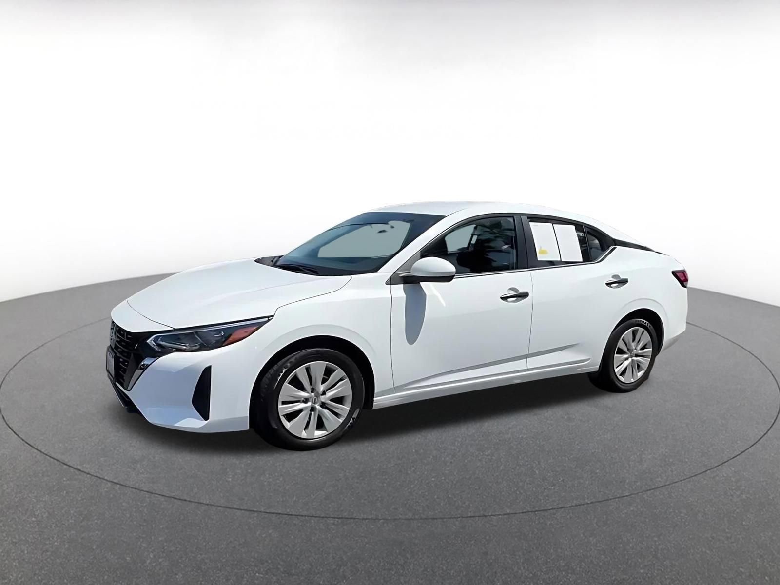 Thumbnail: 2025 Nissan Sentra - 8