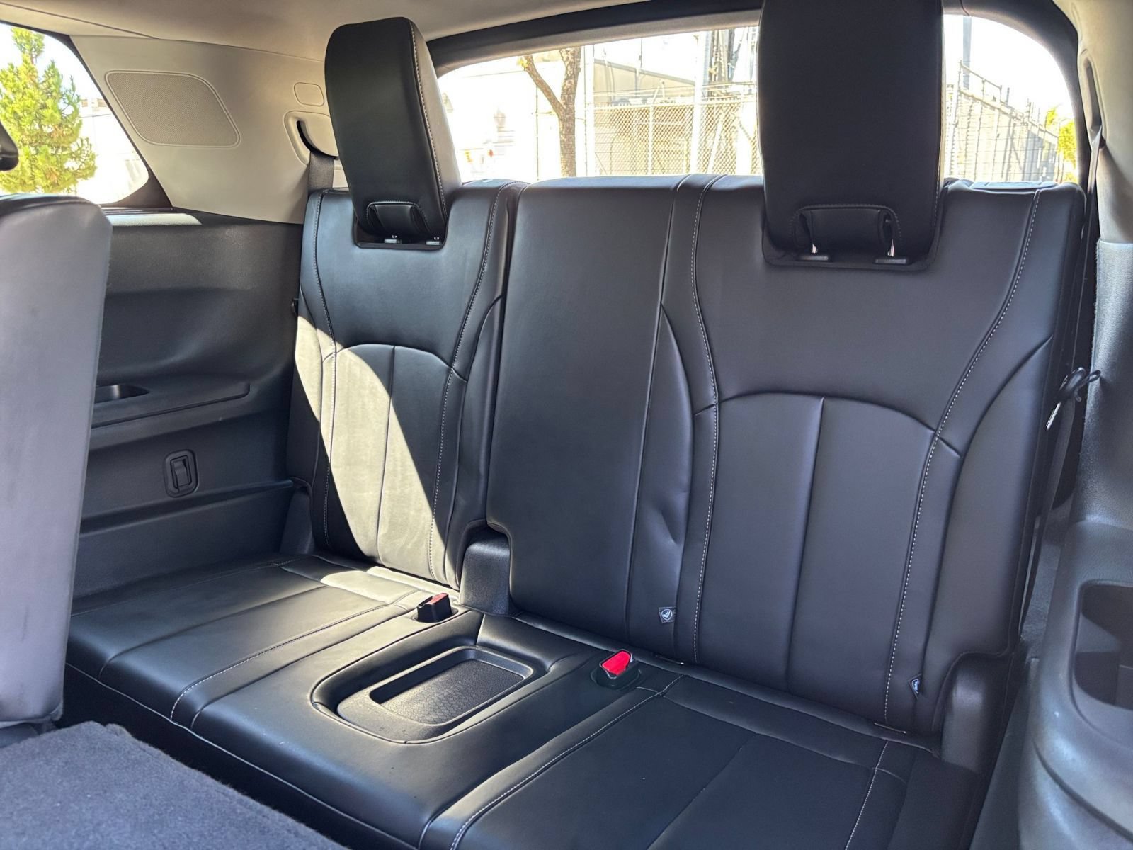 Thumbnail: 2026 INFINITI QX60 - 32