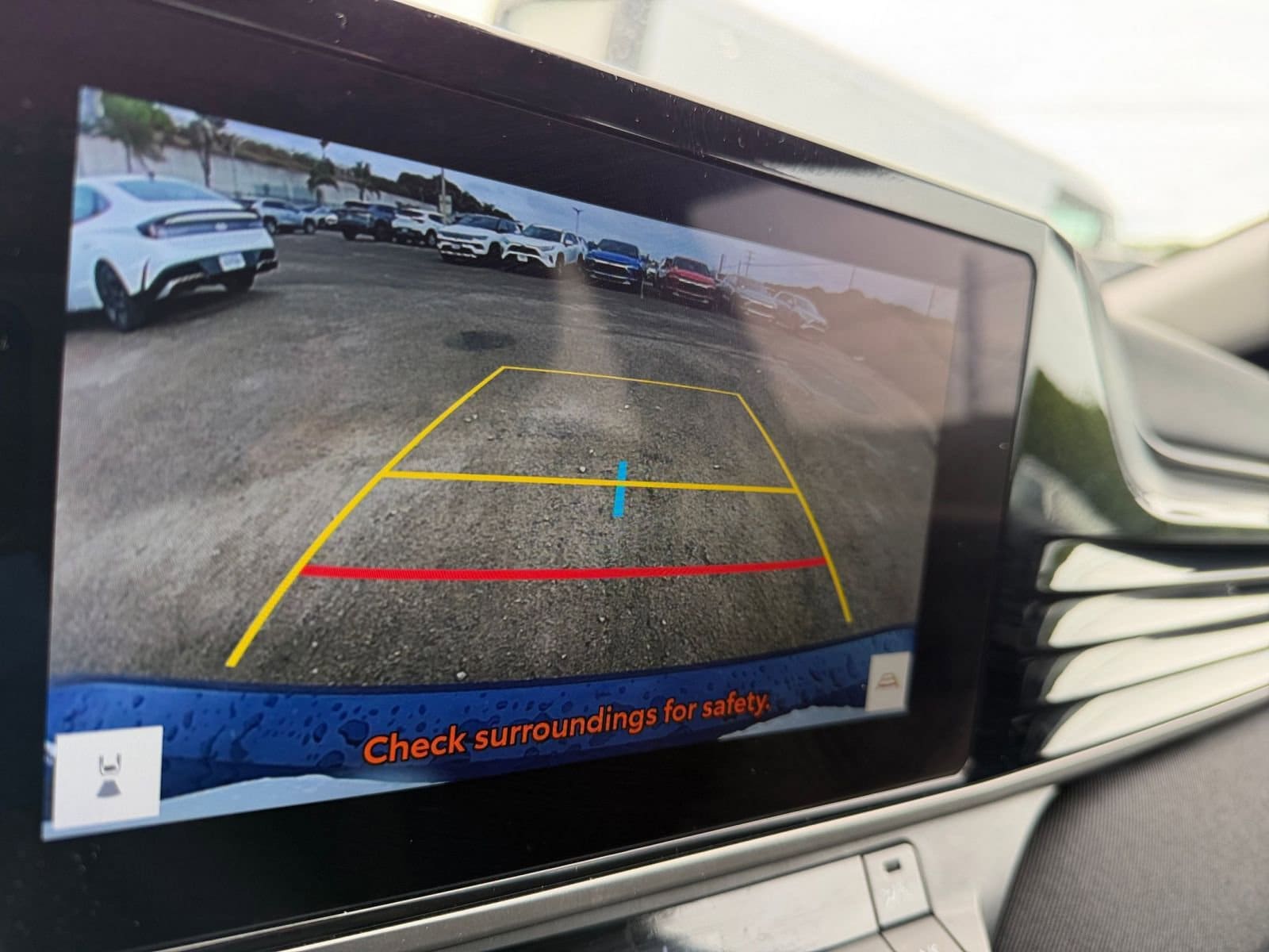 Thumbnail: 2025 Toyota Camry - 17