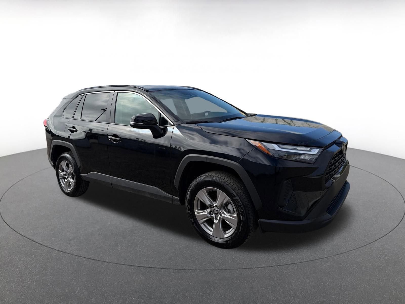 Thumbnail: 2025 Toyota RAV4 - 1