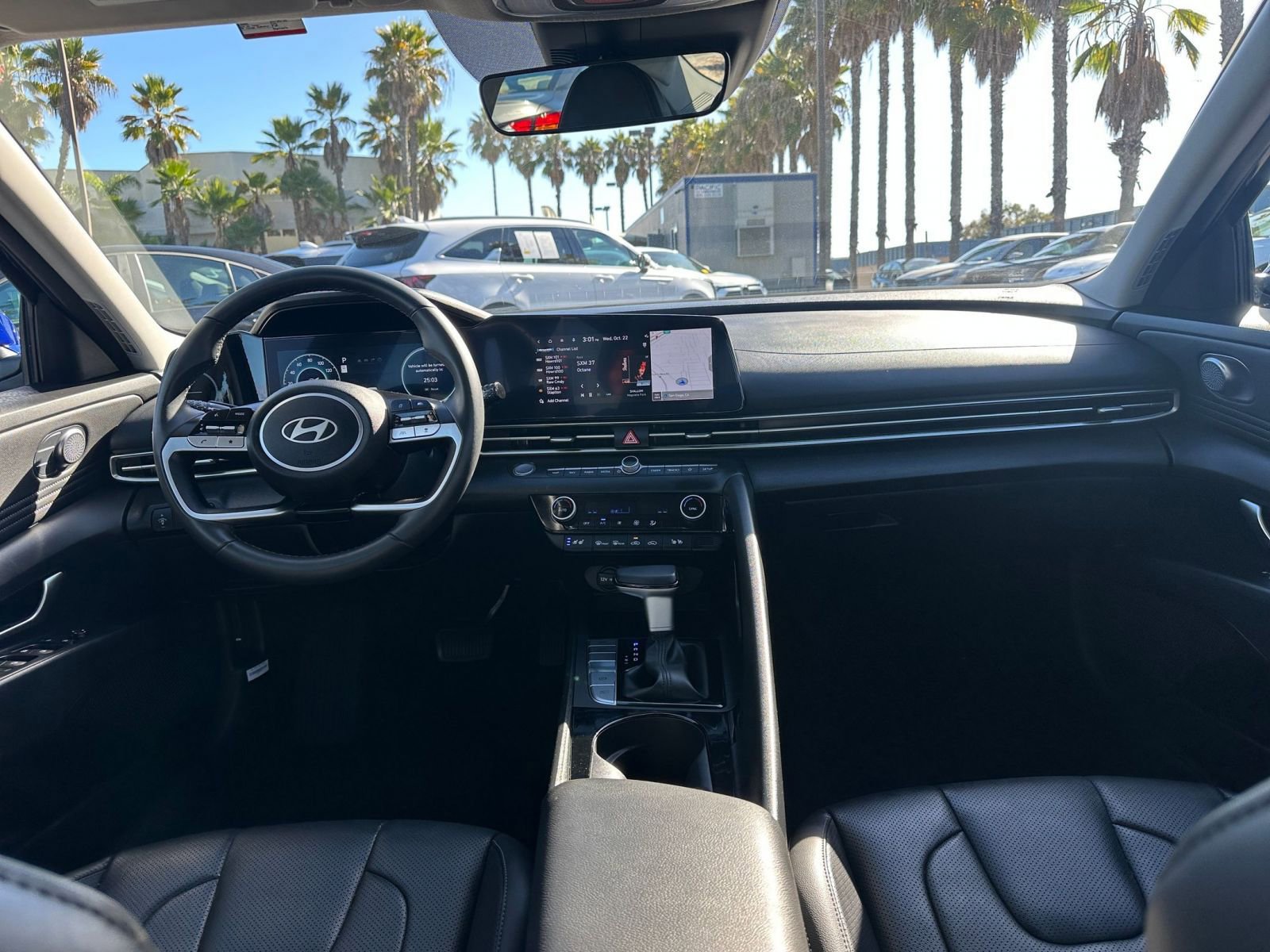 Thumbnail: 2025 Hyundai Elantra - 32