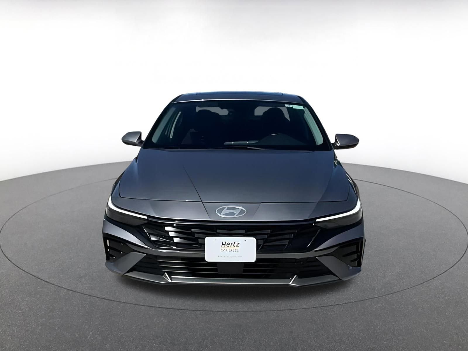 Thumbnail: 2025 Hyundai Elantra - 4