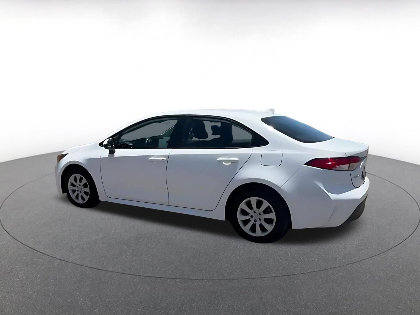 Thumbnail: 2025 Toyota Corolla - 10